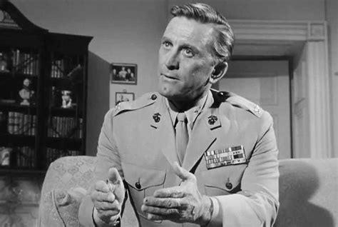 Detective Story! An Intriguing Noir Thriller Starring Kirk Douglas and Exploring Morality in Post-War America!