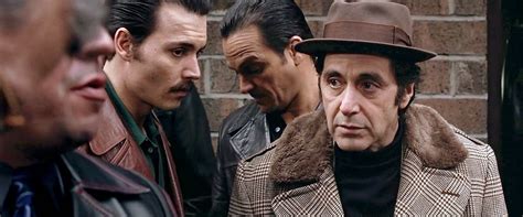 Heat, Bir Suç Dramasının Yoğunluğu ve Al Pacino'nun Efsanevi Performansı!